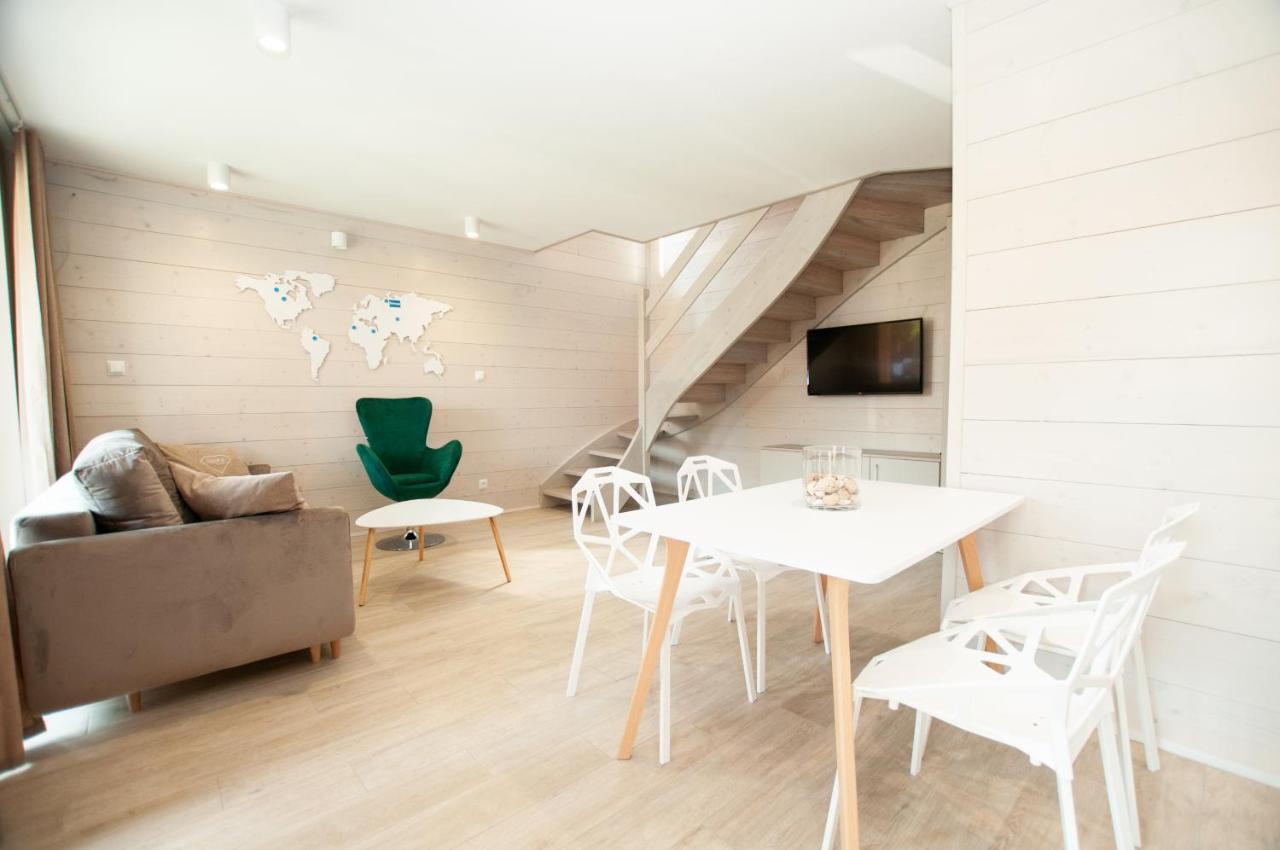 Domki Amber House Dzwirzyno Ngoại thất bức ảnh